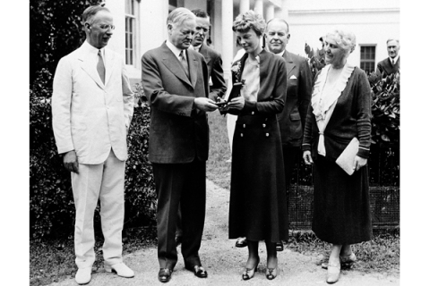 AMELIA EARHART HONORED